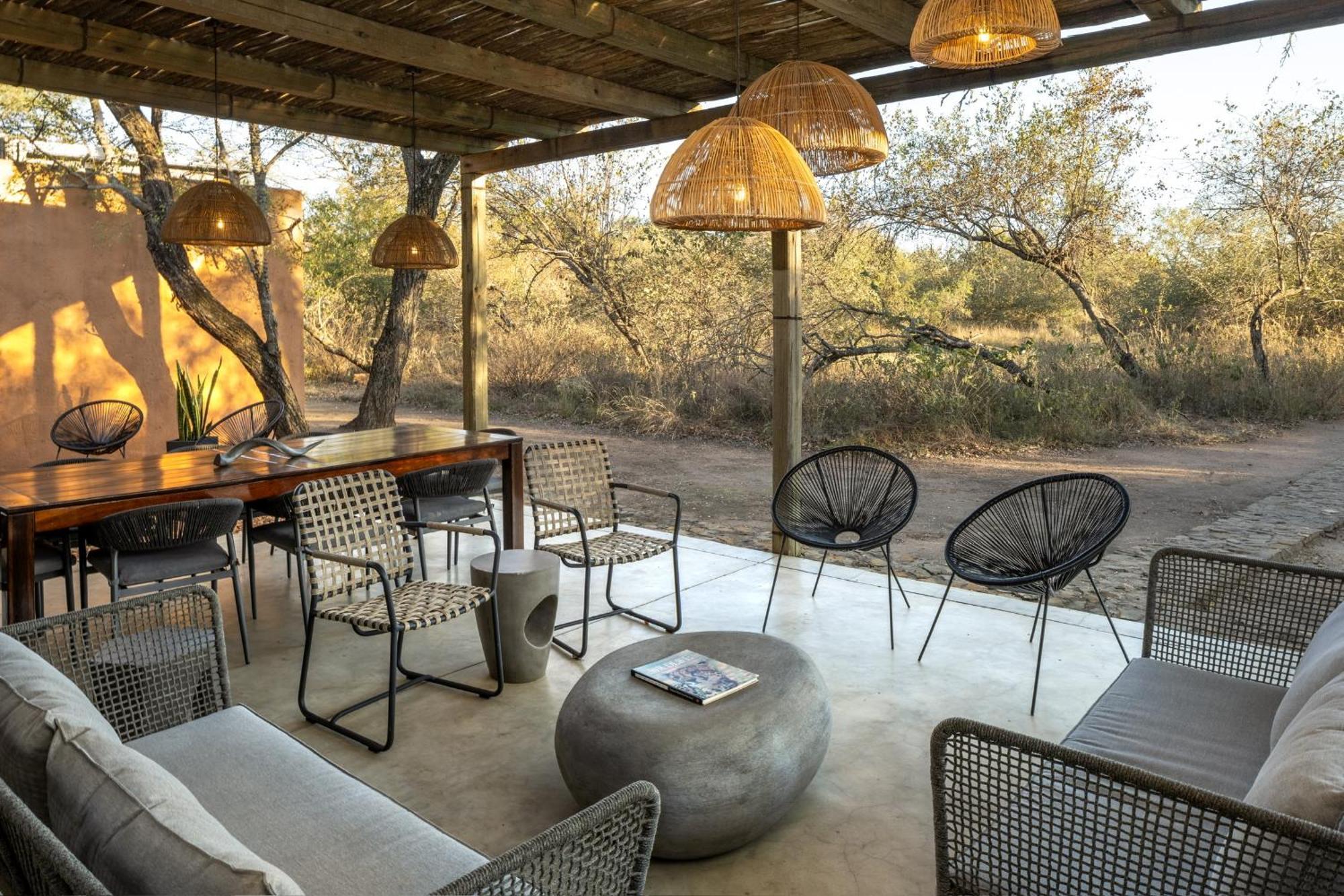 Rixile Kruger Lodge Skukuza Exterior photo